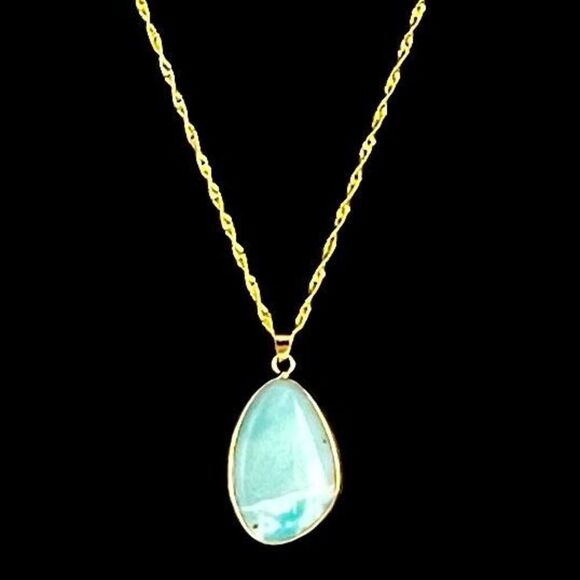BAK Lovely Natural Amazonite Gem & 18k Gold - Picture 6 of 13